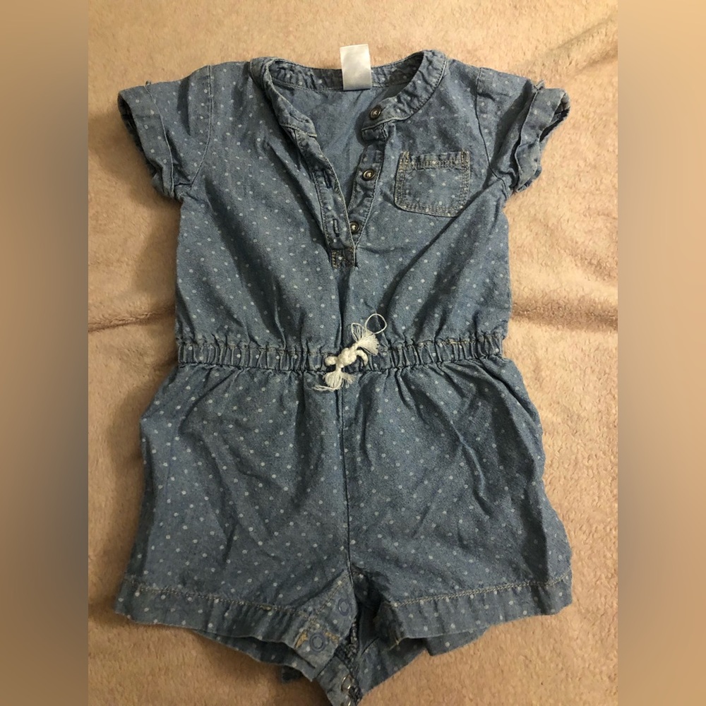 Carters 12 Month Cute Romper; smoke and pet free home, *like new*